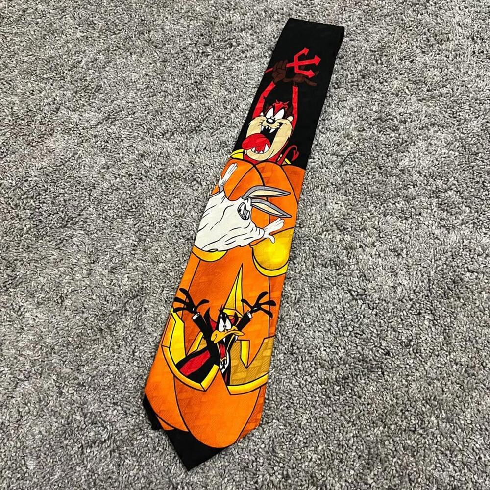 Looney Tunes Vintage Halloween Silk Tie Warner Bros 1996